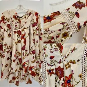 Zaka Woman Peasant style blouse